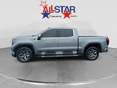 Used 2023 GMC Sierra 1500 SLT AWD/4WD image 4