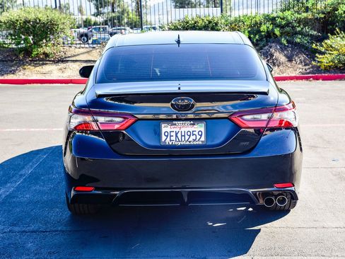 Certified 2023 Toyota Camry SE image 6