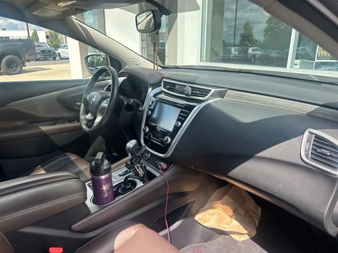 Used 2018 Nissan Murano SL w/ Moonroof Package AWD/4WD image 8