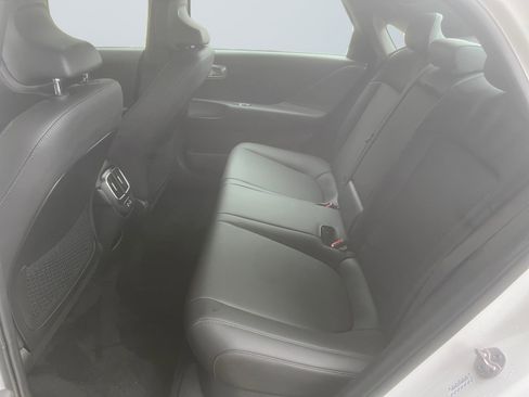 Certified 2025 Hyundai Ioniq 6 Limited image 15