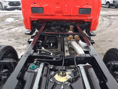 Used 2024 Ford F350 XL w/ Snow Plow Prep Package image 18