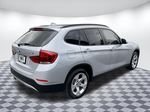 Used 2013 BMW X1 sDrive28i RWD image 3
