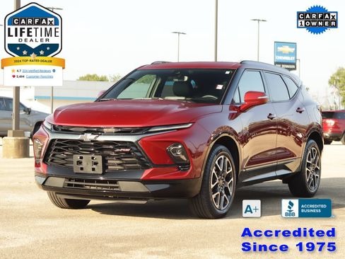 Used 2025 Chevrolet Blazer RS FWD image 3