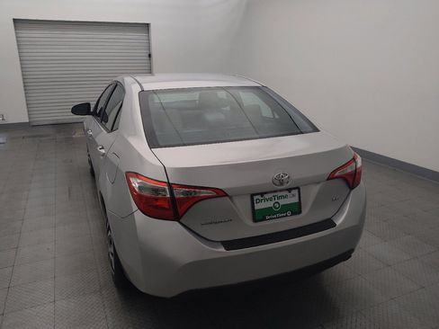 Used 2015 Toyota Corolla LE image 6