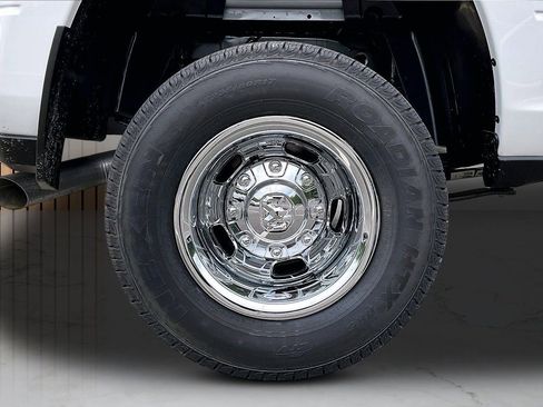 New 2026 RAM 3500 Tradesman AWD/4WD image 35