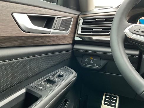 New 2026 Volkswagen Atlas SEL Premium R-Line image 27
