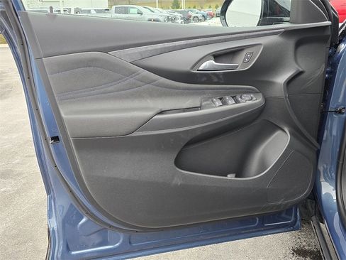 New 2026 Buick Envista Sport Touring image 11