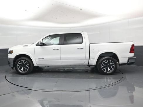 Used 2026 RAM 1500 Laramie AWD/4WD image 36