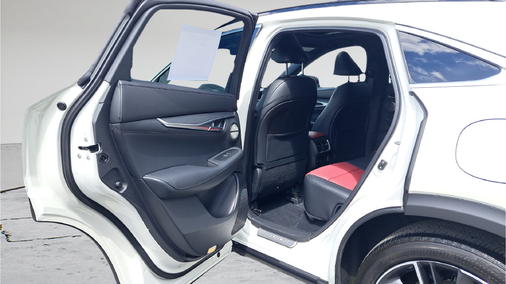 Used 2022 INFINITI QX55 Sensory w/ Lighting Package AWD/4WD image 29
