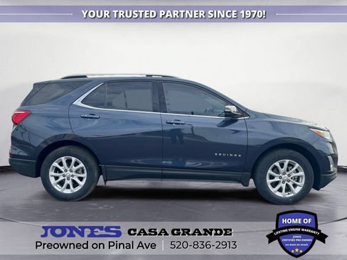 Used 2018 Chevrolet Equinox LT w/ Sun & Infotainment Package FWD image 7