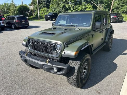 Used 2024 Jeep Wrangler Unlimited Rubicon 392 AWD/4WD image 4