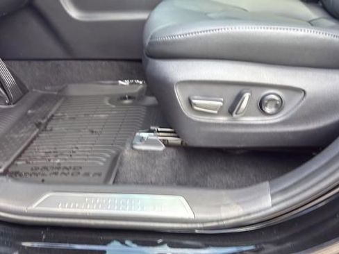 Used 2026 Toyota Grand Highlander AWD image 15