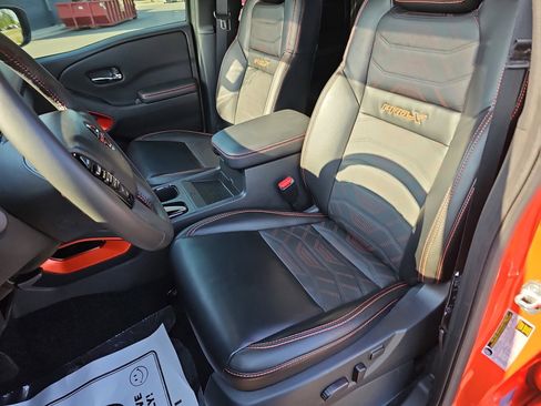 Used 2025 Nissan Frontier Pro-X w/ Pro Premium Package RWD image 15