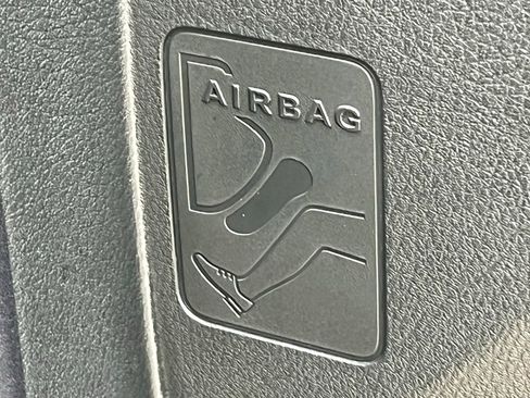 Certified 2023 Mercedes-Benz C 300 4MATIC Sedan image 35