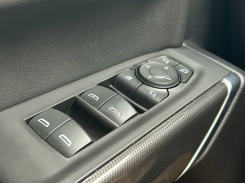 Used 2021 GMC Sierra 1500 AT4 w/ AT4 Value Package AWD/4WD image 22