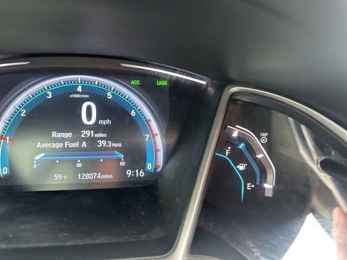 Used 2016 Honda Civic Touring image 27