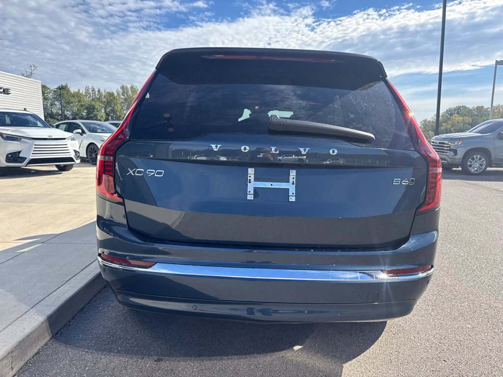 Used 2026 Volvo XC90 B6 Plus AWD/4WD image 4