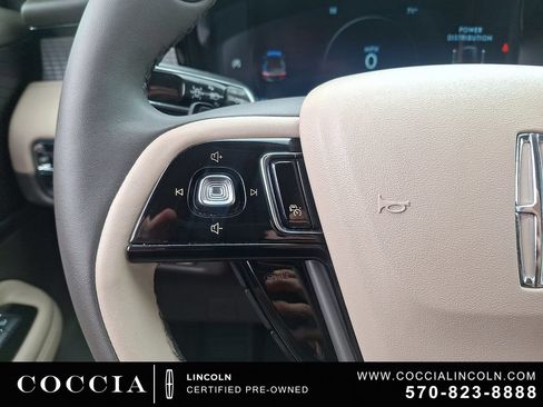Certified 2023 Lincoln Corsair AWD w/ Equipment Group 101A image 20