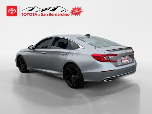 Used 2021 Honda Accord Sport image 3