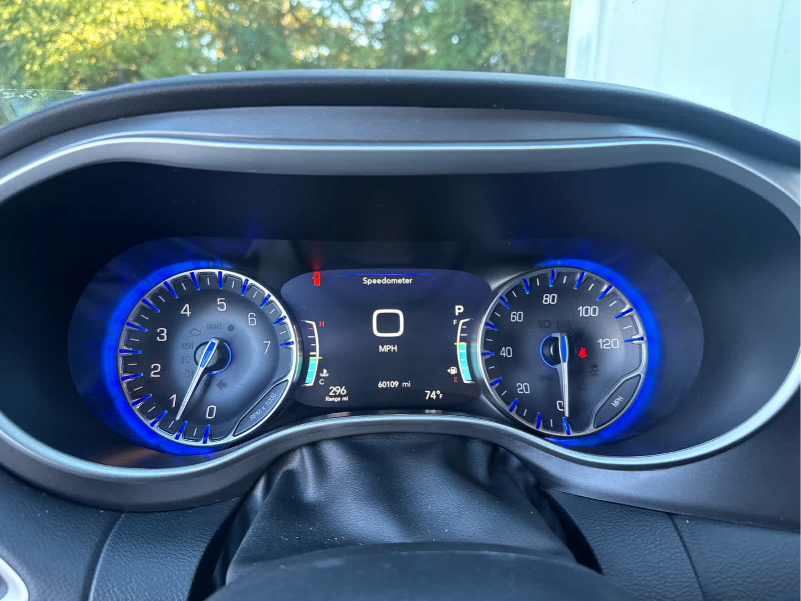 Used 2024 Chrysler Pacifica Touring-L FWD image 21
