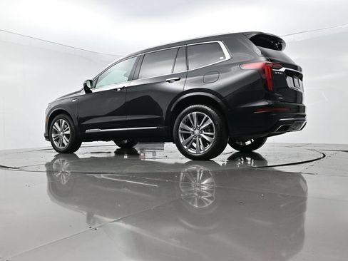 Certified 2023 Cadillac XT6 Premium Luxury w/ Technology Package AWD/4WD image 59