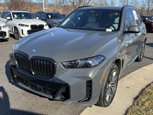 New 2026 BMW X5 xDrive50e image 5