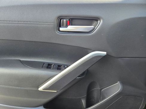 Certified 2025 Toyota Corolla Cross XLE w/ Convenience Package image 19