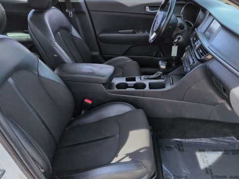 Used 2018 Kia Optima S w/ Panoramic Sunroof Package image 22