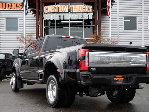 Used 2025 Ford F450 Platinum w/ Platinum Plus Package image 6