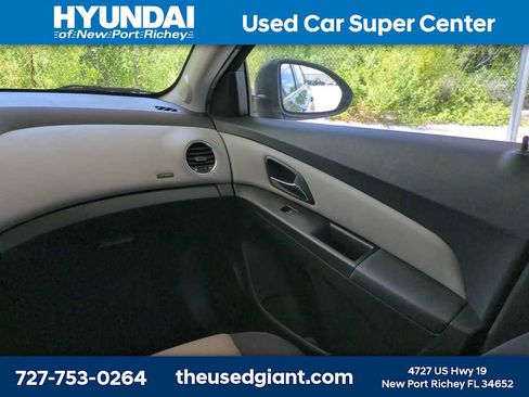 Used 2012 Chevrolet Cruze LS w/ Connectivity Package FWD image 16