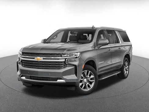 Used 2024 Chevrolet Suburban LT AWD/4WD image 3