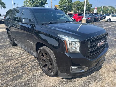 Used 2020 GMC Yukon XL SLT w/ Graphite Performance Edition AWD/4WD image 1
