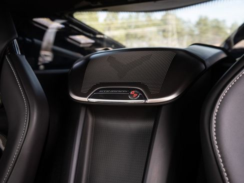 Used 2020 Chevrolet Corvette Stingray w/ 3LT Preferred Equipment Group image 34