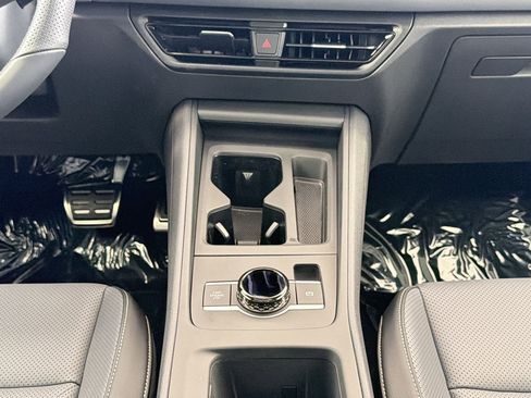 New 2026 Volkswagen Tiguan SE R-Line FWD image 26