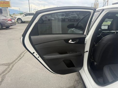 Used 2024 Kia Forte GT-Line FWD image 22