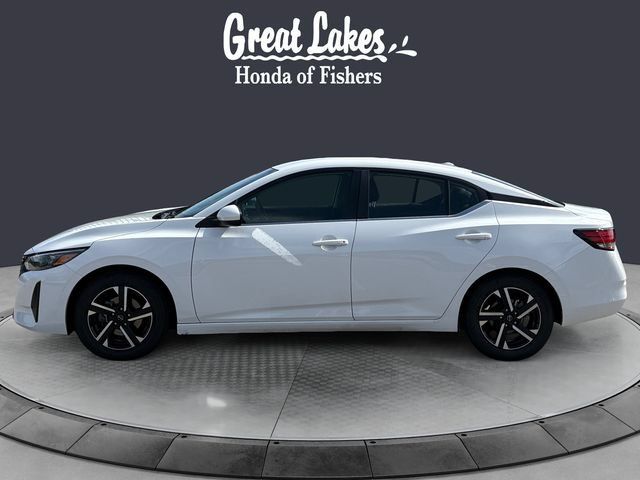 Used 2024 Nissan Sentra SV FWD image 2
