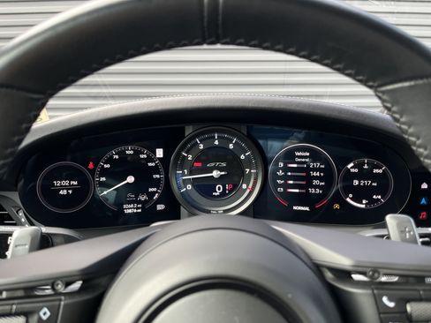 Certified 2022 Porsche 911 Carrera GTS image 34