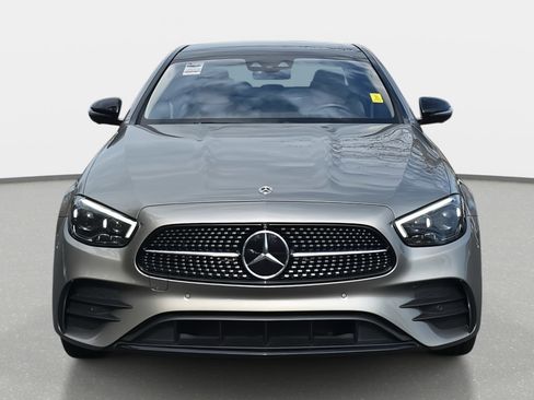 Certified 2022 Mercedes-Benz E 450 E 450 image 2