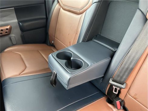 Used 2022 Ford Maverick Lariat w/ Lariat Luxury Package image 26