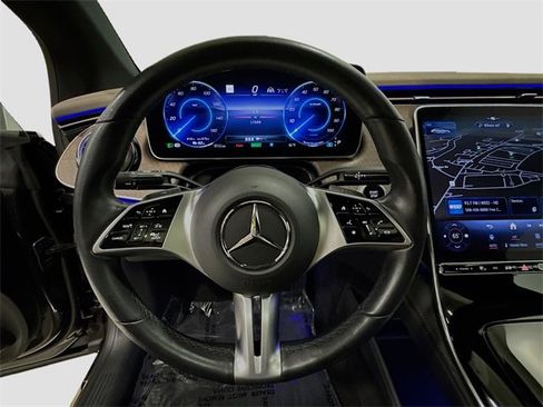 Certified 2024 Mercedes-Benz EQE 350+ 4MATIC Sedan w/ Pinnacle Trim Package image 11