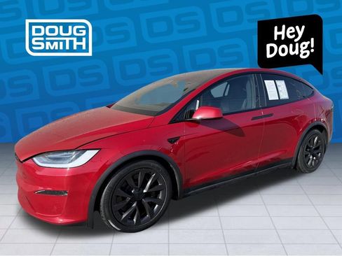 Used 2023 Tesla Model X image 1