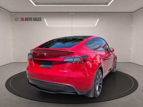 Used 2023 Tesla Model Y Performance AWD/4WD image 5
