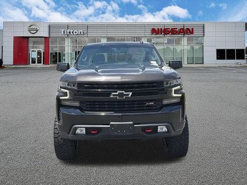 Used 2021 Chevrolet Silverado 1500 LT Trail Boss w/ Convenience Package II AWD/4WD image 2