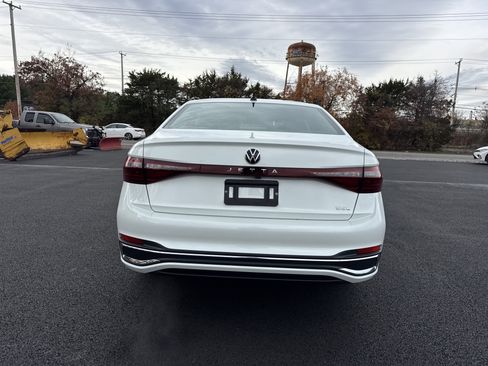 New 2026 Volkswagen Jetta SEL image 18