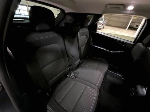 Certified 2024 Ford Escape Active AWD/4WD image 25