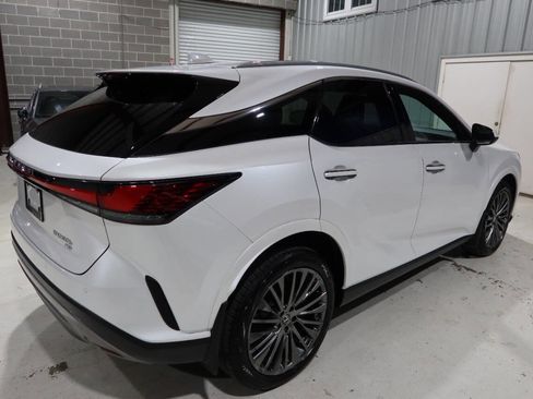 Used 2023 Lexus RX 350 w/ Cold Area Package AWD/4WD image 5
