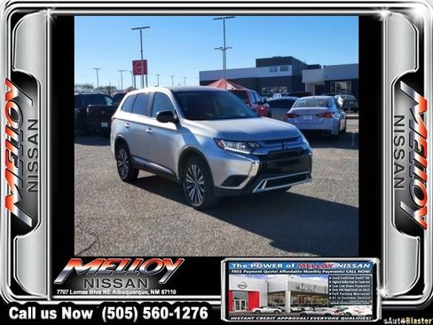 Used 2020 Mitsubishi Outlander ES image 4