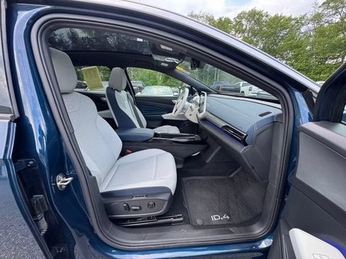 Used 2023 Volkswagen ID.4 Pro S Plus AWD/4WD image 25