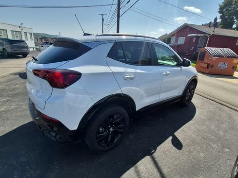Used 2026 Buick Encore GX Sport Touring w/ Comfort Package AWD/4WD image 8