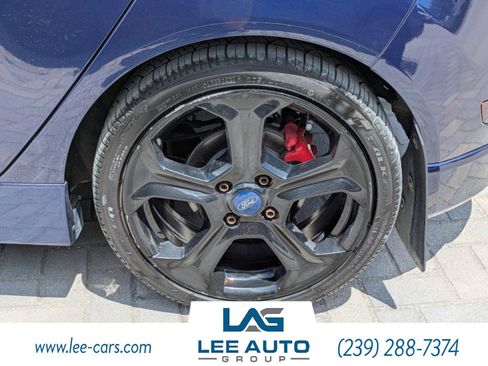 Used 2016 Ford Fiesta ST w/ ST Recaro Package FWD image 9